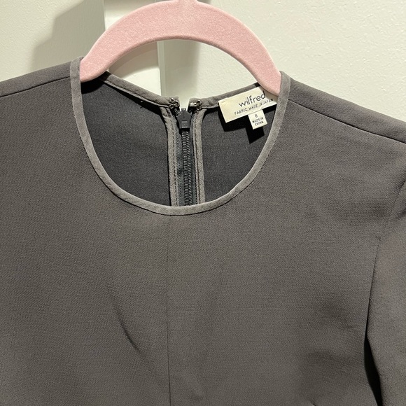 Wilfred Aritzia dress back zip pockets size 0 - Picture 4 of 4